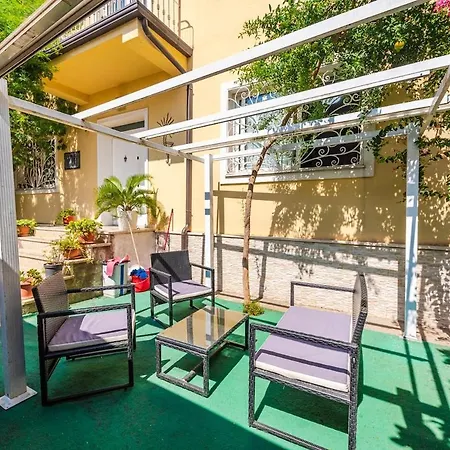 Apartment 'easy Steps' - 3 - Pro Bono *